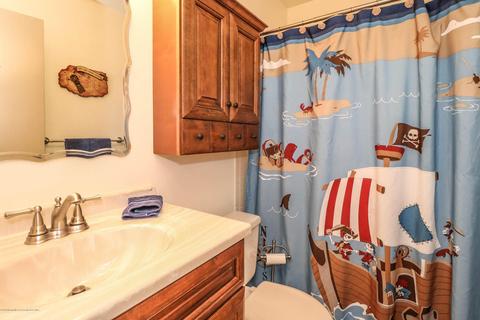 170 Devon Ct, Old Bridge, NJ 08857 photo 14