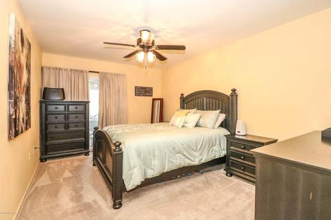 170 Devon Ct, Old Bridge, NJ 08857 photo 16