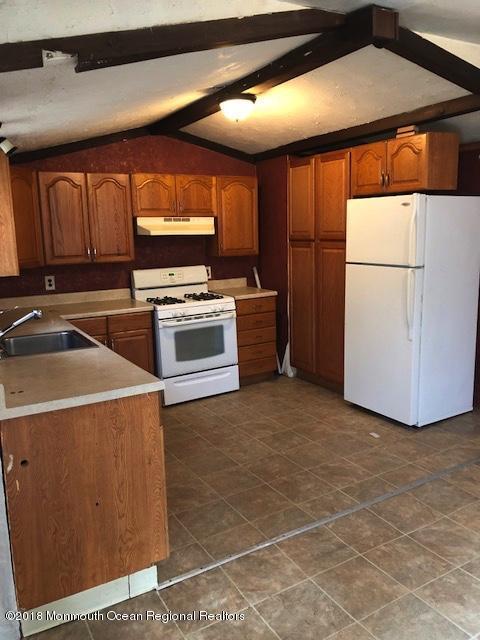 23 E 2nd St, Howell, NJ 07731 photo 3