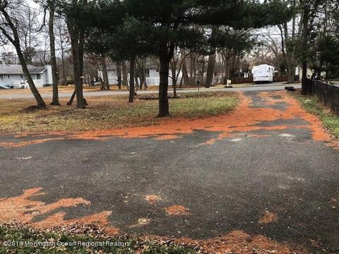 23 E 2nd St, Howell, NJ 07731 photo 17