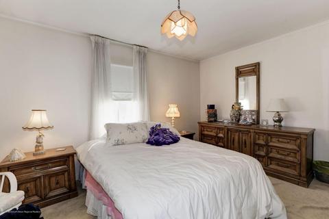 1005 Brainard Pl, Brielle, NJ 08730 photo 18