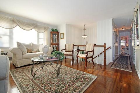 43 Crest Dr, Brick, NJ 08724 photo 3