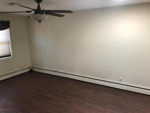 27 Devon Rd, Middletown, NJ 07748 photo 12