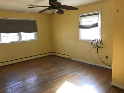 27 Devon Rd, Middletown, NJ 07748 photo 15