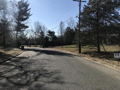 27 Devon Rd, Middletown, NJ 07748 photo 9