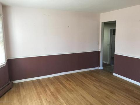 27 Devon Rd, Middletown, NJ 07748 photo 3