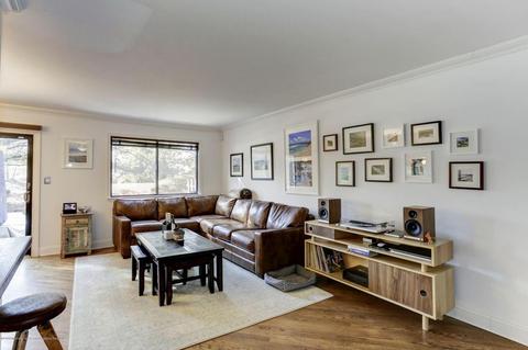 2 Arrowsmith Ct, Matawan, NJ 07747 photo 4