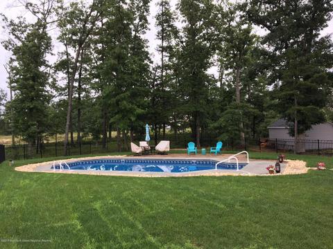 1 Noble Ct, Jackson, NJ 08527 photo 5