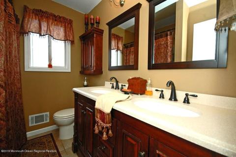 19 New Castle Ct, Jackson, NJ 08527 photo 22