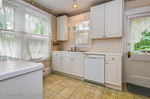 193 Jackson St, Matawan, NJ 07747 photo 13