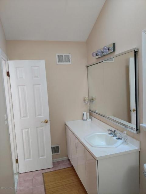 1437 Cedar Ave, Brick, NJ 08724 photo 17