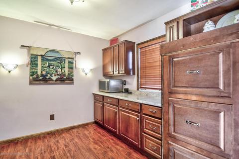 7 Sunset Dr, Howell, NJ 07731 photo 10