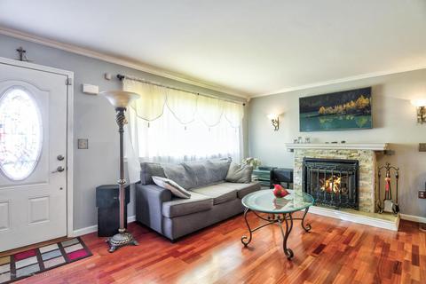 7 Sunset Dr, Howell, NJ 07731 photo 4