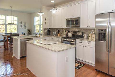 4 Aidan Ln, Jackson, NJ 08527 photo 4