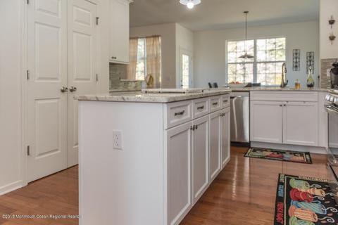 4 Aidan Ln, Jackson, NJ 08527 photo 3