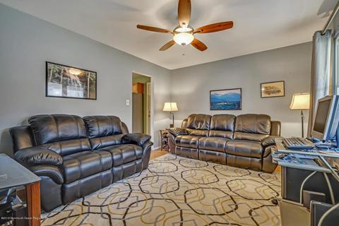 1 Dover St, Jackson, NJ 08527 photo 4