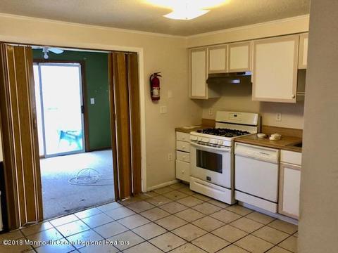 815 Anglesea Ave, Ocean Gate, NJ 08740 photo 8