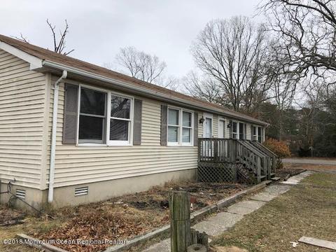 815 Anglesea Ave, Ocean Gate, NJ 08740 photo 2