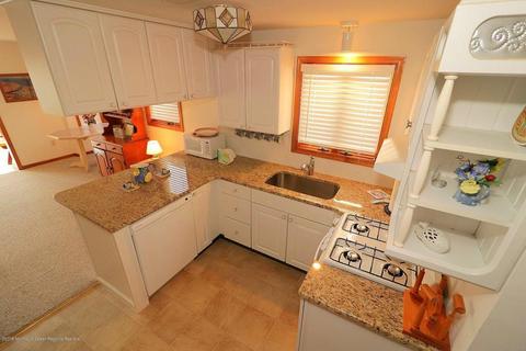 3 Capstan Rd, Waretown, NJ 08758 photo 10