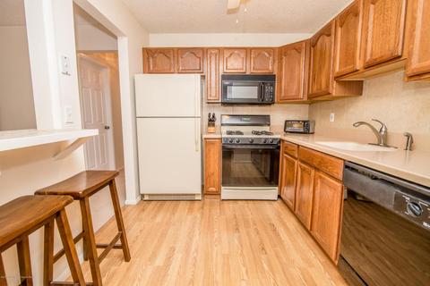 102 Violet Ln, Jackson, NJ 08527 photo 3