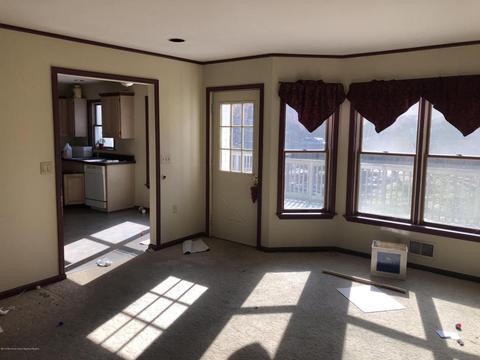 77 Johnson St, Waretown, NJ 08758 photo 2