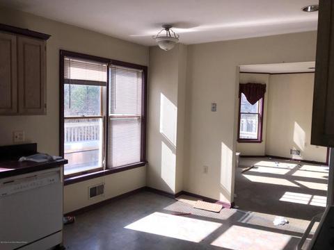 77 Johnson St, Waretown, NJ 08758 photo 8