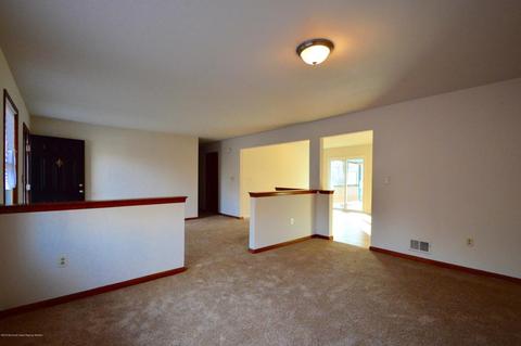 558 Whitecomb Ave, Jackson, NJ 08527 photo 5