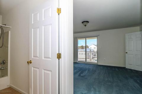 53 Vanard Dr, Brick, NJ 08723 photo 17