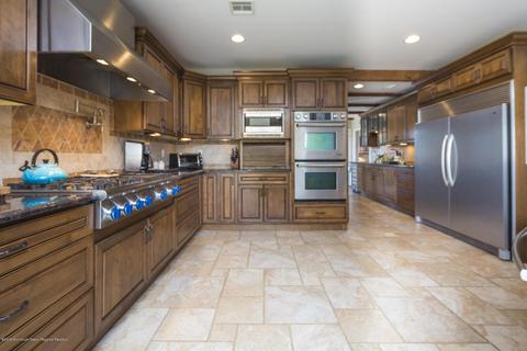 6 Oneil St, Middletown, NJ 07748 photo 9