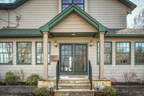 6 Oneil St, Middletown, NJ 07748 photo 2