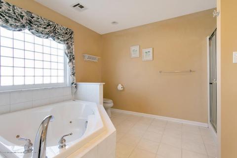 8 Esplanade, Brick, NJ 08723 photo 17