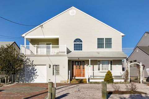 8 Esplanade, Brick, NJ 08723 photo 2