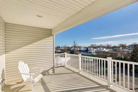 8 Esplanade, Brick, NJ 08723 photo 21
