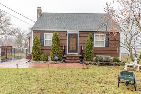 26 Middlesex Rd, Matawan, NJ 07747 photo 1