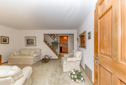 26 Middlesex Rd, Matawan, NJ 07747 photo 2