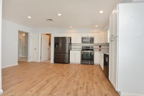 9 Lance Dr, Brick, NJ 08723 photo 4