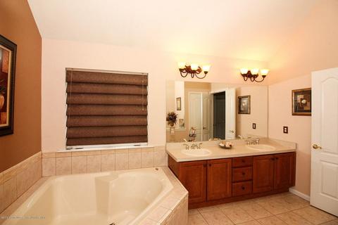 5 Rodeo Dr, Jackson, NJ 08527 photo 18