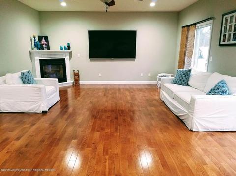 654 Hillside Ave, Brick, NJ 08724 photo 15