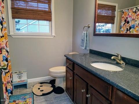 654 Hillside Ave, Brick, NJ 08724 photo 22