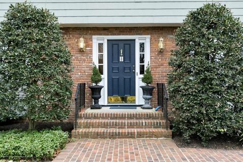 8 Circle Dr, Rumson, NJ 07760 photo 2