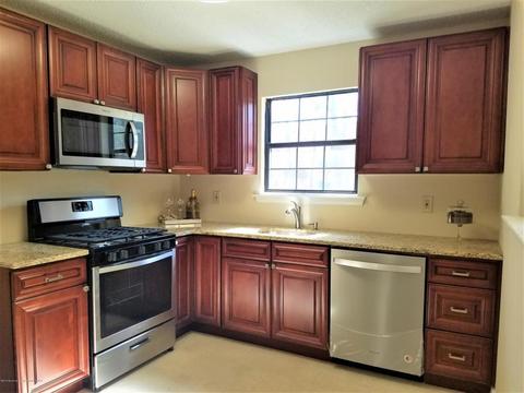 300 Geranium Ct, Jackson, NJ 08527 photo 1