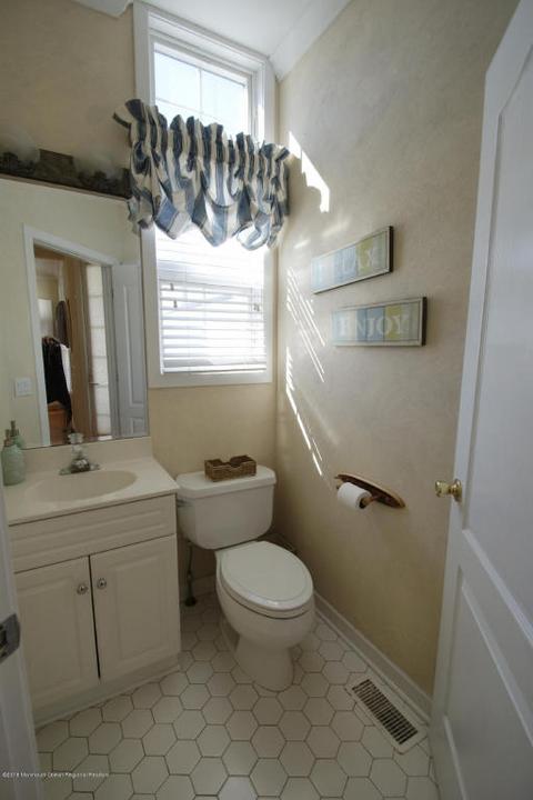 69 E Beach Way, Lavallette, NJ 08735 photo 8