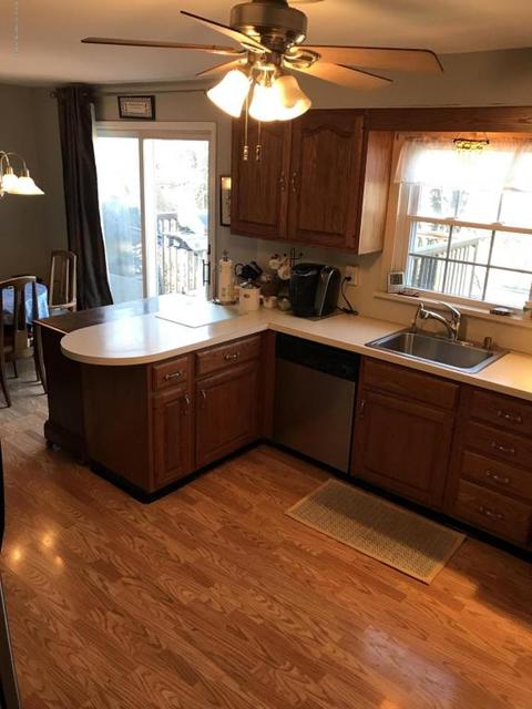 17 Florence Ave, Middletown, NJ 07748 photo 4