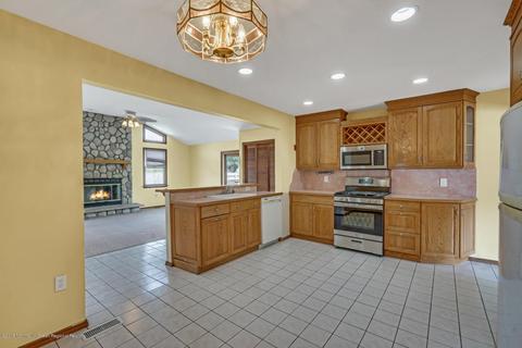 1516 Dee Rd, Forked River, NJ 08731 photo 4