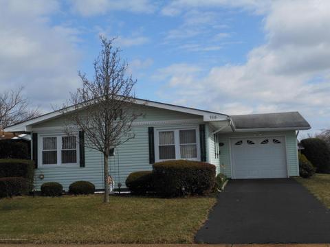 116 Clay Cir, Brick, NJ 08724 photo 2