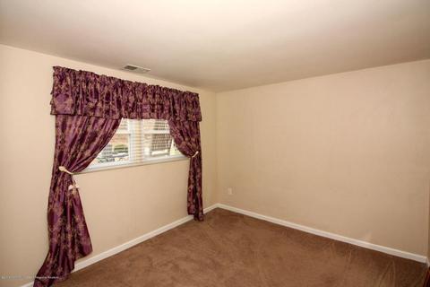 13 Ralph Pl, Jackson, NJ 08527 photo 12