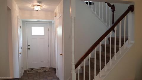 8 Robin Rd, Howell, NJ 07731 photo 9