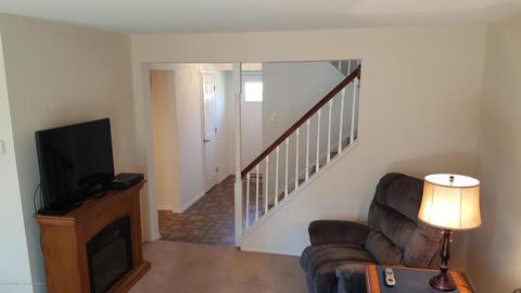 8 Robin Rd, Howell, NJ 07731 photo 2
