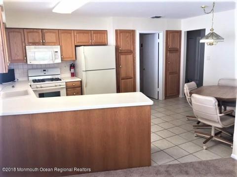 69 Blake Cir, Brick, NJ 08724 photo 5