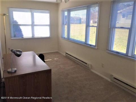 69 Blake Cir, Brick, NJ 08724 photo 10
